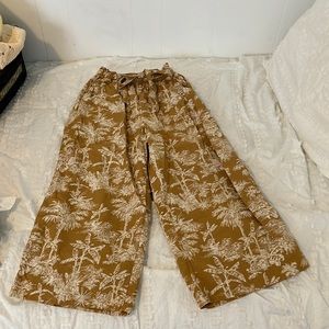 Wide leg tropical print pants